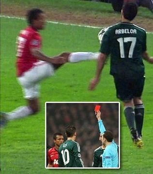 ve-chiec-the-do-cua-nani